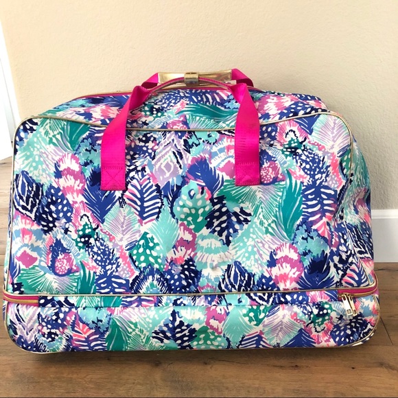 Lilly Pulitzer Oversized Rolling Duffle 